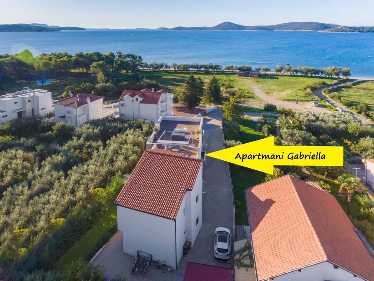 Apartmani Gabriella Vodice Kültér fotó