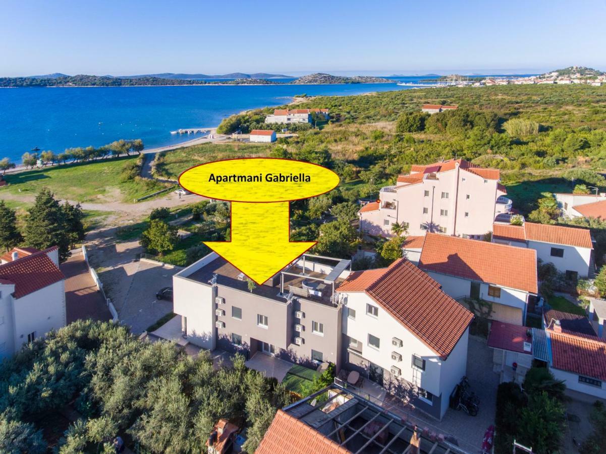 Apartmani Gabriella Vodice Kültér fotó